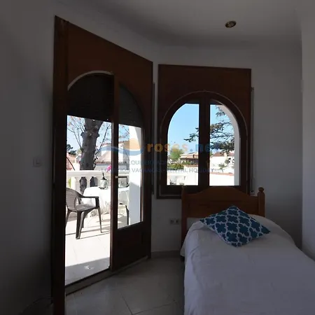 Rnet - Requesens Empuriabrava Villa Exterior photo